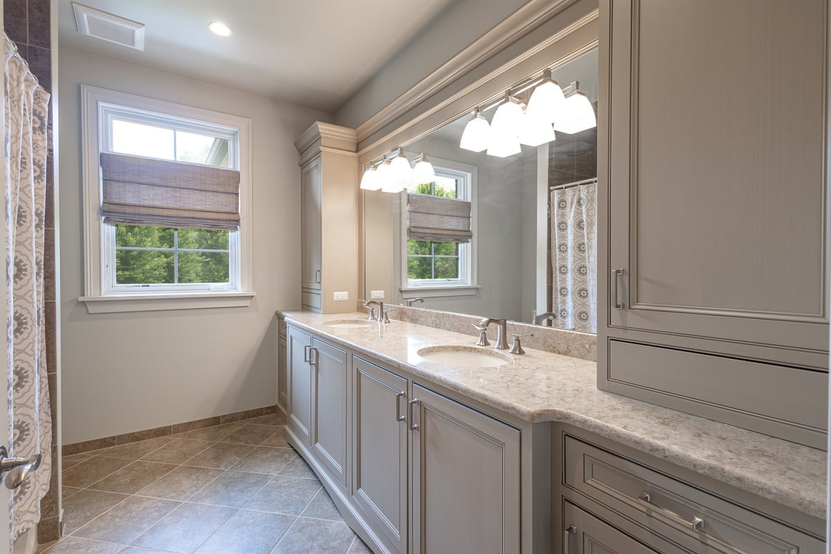 bathroom-double-vanity-interior-view-southeast-mi-optimized