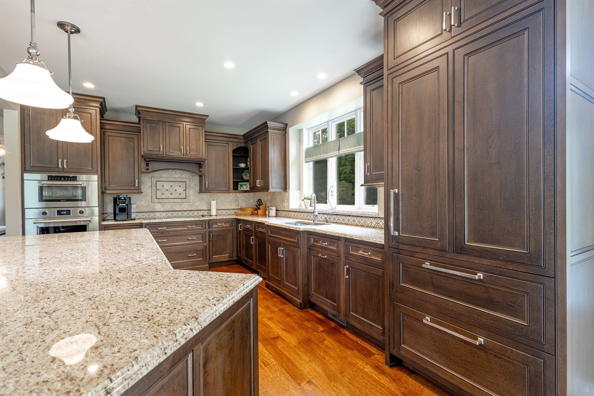 kitchen-interior-view-southeast-mi-2-optimized