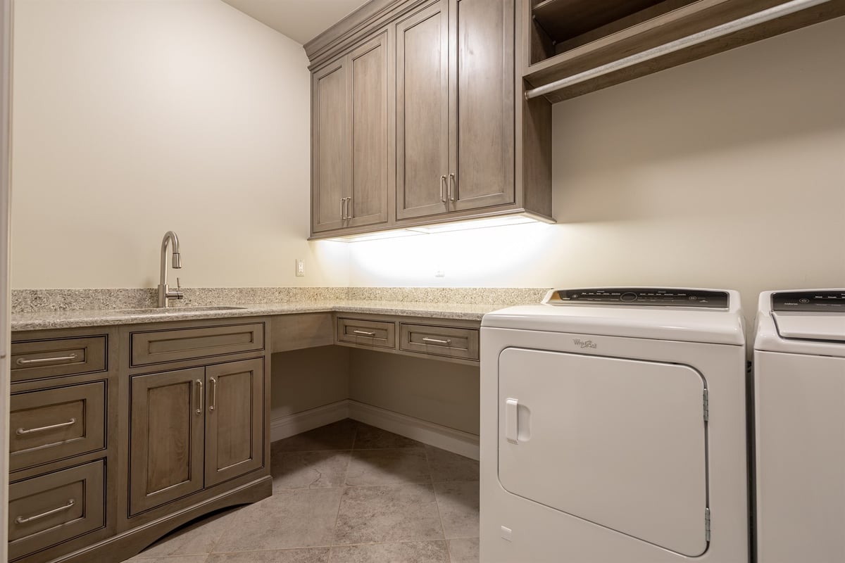 laundry-room-interior-view-southeast-mi-optimized