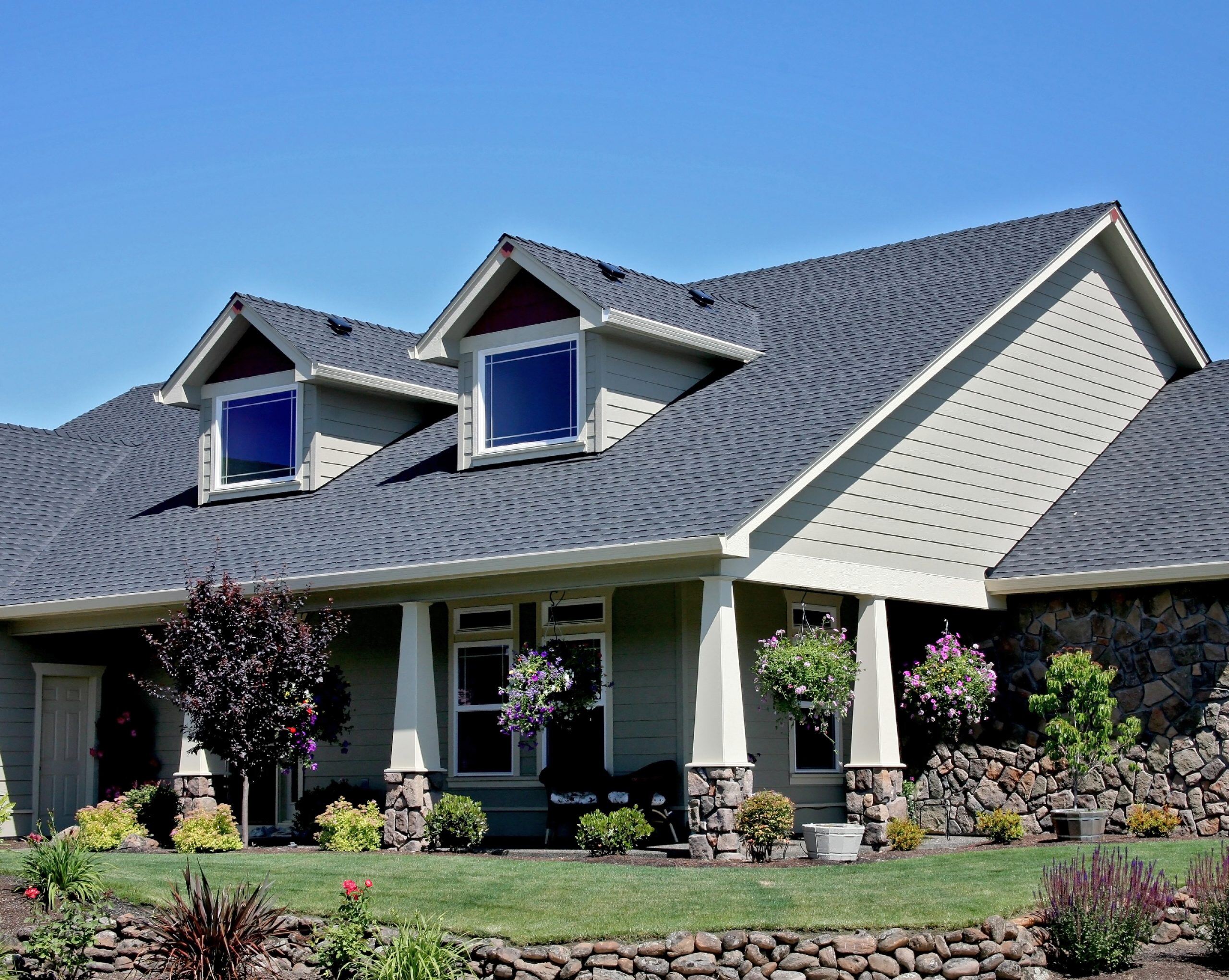 craftsman style home in michigan