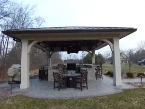 Salem outdoor kitchen